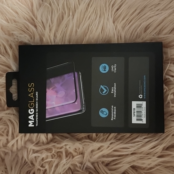 Screen protector - Picture 2 of 6